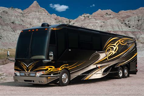 custom motor coaches